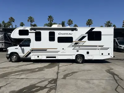 2027 Thor Motor Coach Chateau photo 22