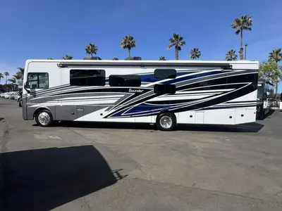 2026 Fleetwood Bounder photo 18