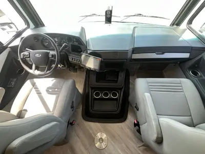 2026 Fleetwood Bounder photo 2