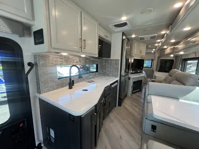 2026 Fleetwood Bounder photo 5