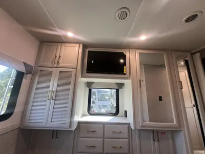 2026 Fleetwood Bounder photo 14