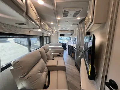2026 Fleetwood Bounder photo 3