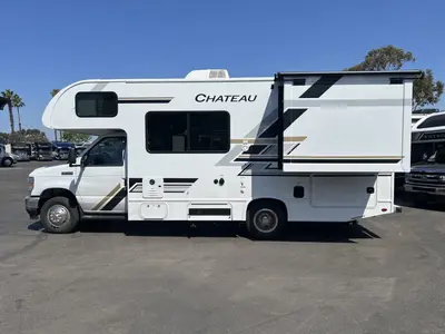 2027 Thor Motor Coach Chateau photo 19
