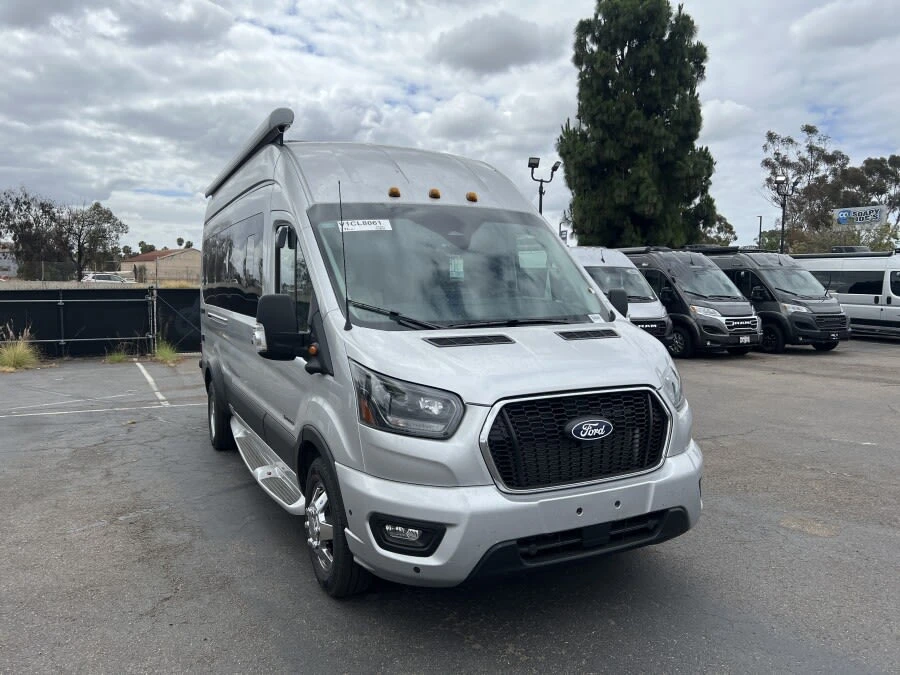 2027 Entegra Coach Expanse exterior