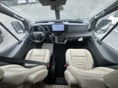 2027 Entegra Coach Expanse photo 3