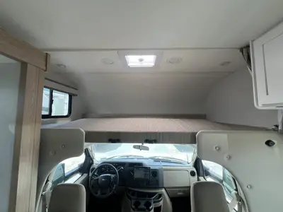 2027 Thor Motor Coach Chateau photo 4
