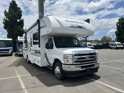 2027 Thor Motor Coach Chateau exterior