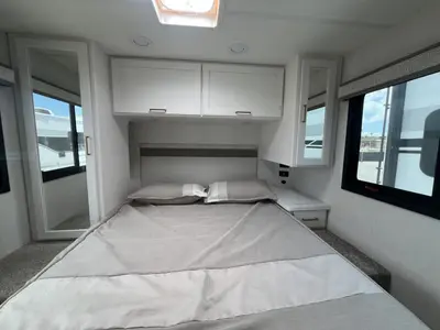 2027 Thor Motor Coach Chateau photo 17
