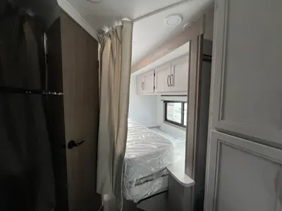 2027 Entegra Coach Odyssey SE photo 12