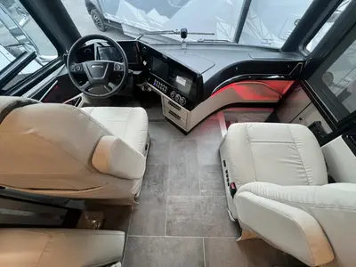 2026 Tiffin Motorhomes Allegro BUS photo 2