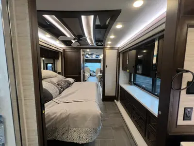 2026 Tiffin Motorhomes Allegro BUS photo 3