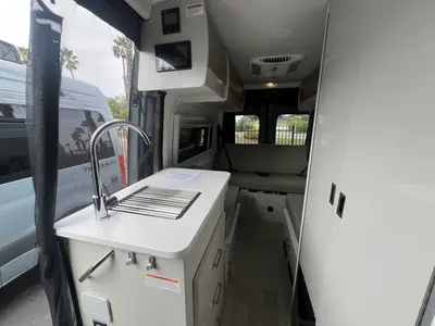 2027 Thor Motor Coach Tranquility photo 6