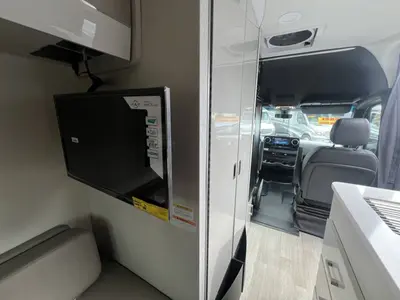 2027 Thor Motor Coach Tranquility photo 9