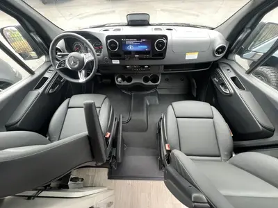 2027 Thor Motor Coach Tranquility photo 3