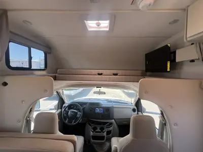 2027 Thor Motor Coach Chateau photo 4
