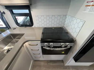 2027 Entegra Coach Odyssey photo 9