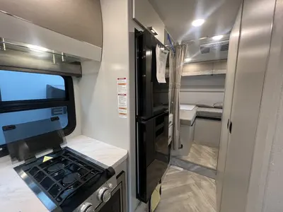2027 Thor Motor Coach Gemini photo 9