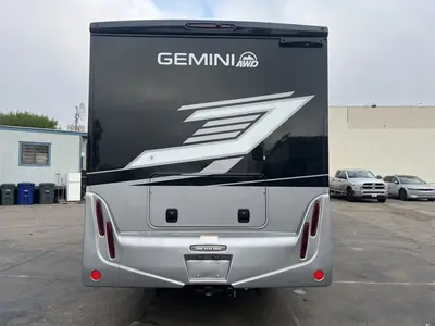 2027 Thor Motor Coach Gemini photo 23