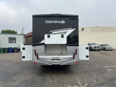 2027 Thor Motor Coach Gemini photo 22