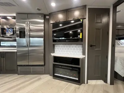 2027 Jayco Seneca photo 8