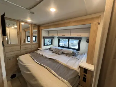 2027 Thor Motor Coach Quantum photo 15