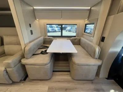 2027 Tiffin Motorhomes Wayfarer photo 12