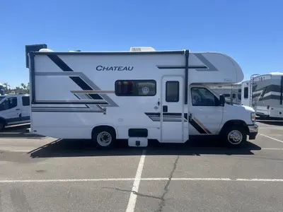 2027 Thor Motor Coach Chateau photo 22
