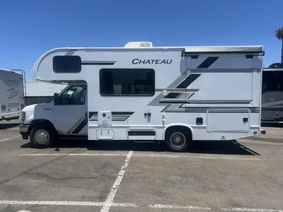 2027 Thor Motor Coach Chateau photo 19