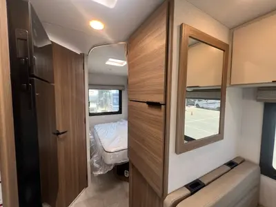 2027 Thor Motor Coach Chateau photo 18