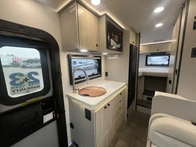 2027 Jayco Granite Ridge photo 5