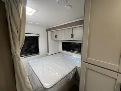 2027 Entegra Coach Odyssey SE photo 15