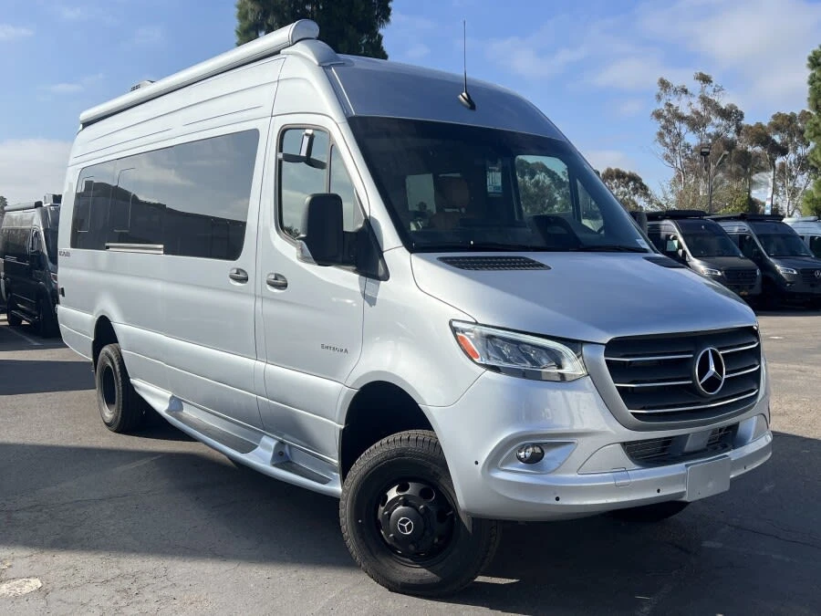 2027 Entegra Coach Insignia exterior