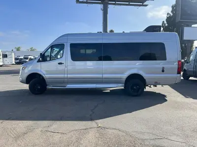 2027 Entegra Coach Insignia photo 18