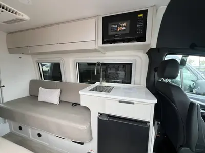 2027 Thor Motor Coach Tranquility photo 6