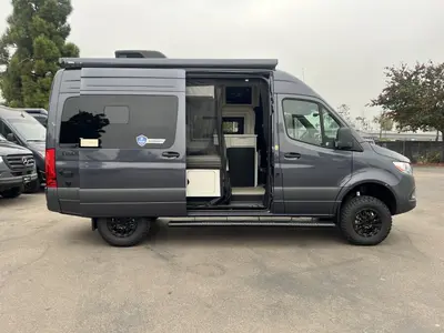 2027 Thor Motor Coach Tranquility photo 18