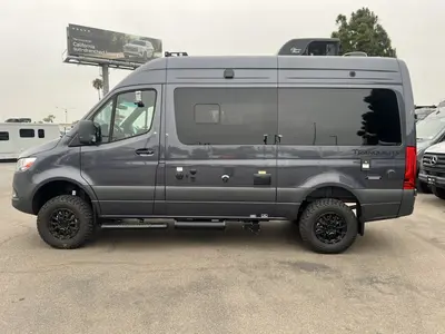 2027 Thor Motor Coach Tranquility photo 17