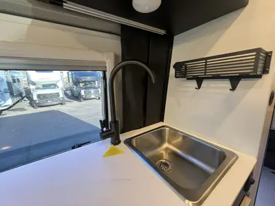 2027 Tiffin Motorhomes GH1 photo 9