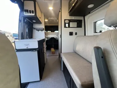 2027 Tiffin Motorhomes GH1 photo 5