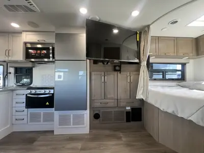 2027 Entegra Coach Odyssey photo 10