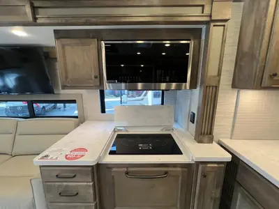 2027 Tiffin Motorhomes Allegro BAY photo 8