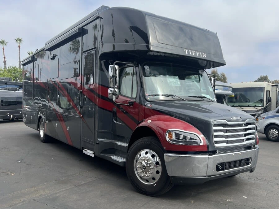 2027 Tiffin Motorhomes Allegro BAY exterior