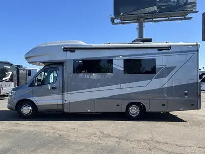 2027 Jayco Melbourne Prestige photo 18