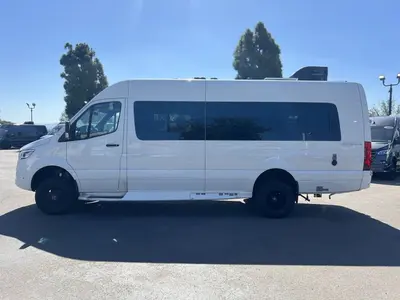 2027 Entegra Coach Insignia photo 19