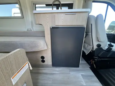 2027 Thor Motor Coach Talavera photo 10