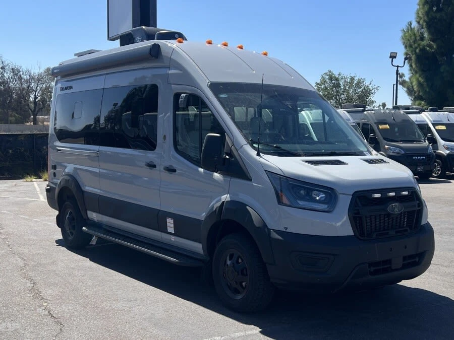 2027 Thor Motor Coach Talavera exterior