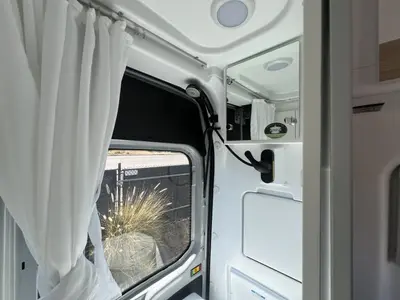 2027 Thor Motor Coach Talavera photo 14