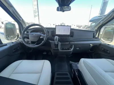 2027 Thor Motor Coach Talavera photo 3