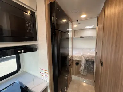 2027 Thor Motor Coach Chateau photo 12