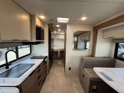 2027 Thor Motor Coach Chateau photo 5