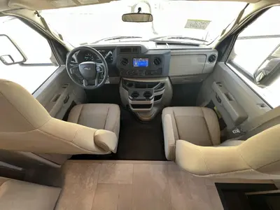 2027 Thor Motor Coach Chateau photo 2
